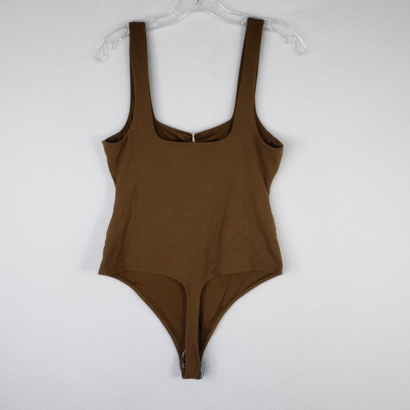 Good‎ American Modern Tank Bodysuit Square Neck Sleeveless Brown Plus Size 3 NWT - Picture 3 of 5